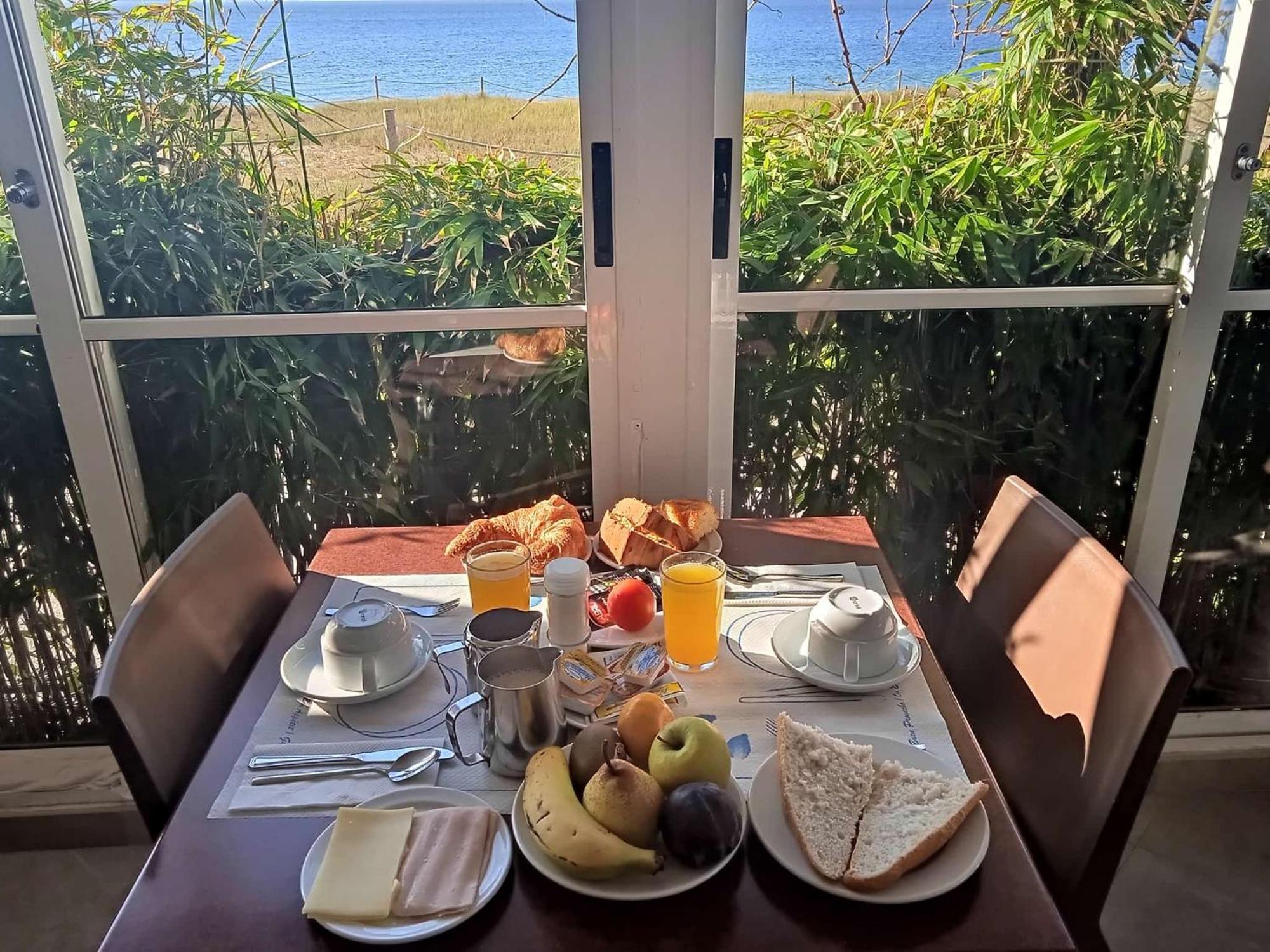 Hotel Playa Cangas do Morrazo Εξωτερικό φωτογραφία