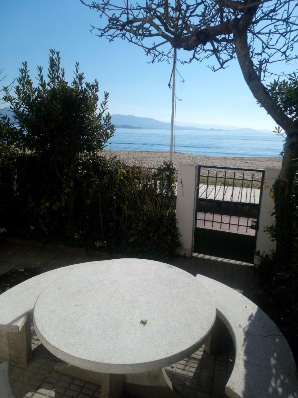 Hotel Playa Cangas do Morrazo Εξωτερικό φωτογραφία